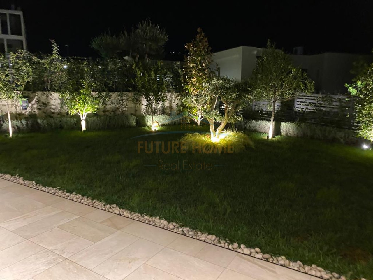 Shitet, Vilë Individuale Luksoze, O2 Residence, Farkë, Tiranë