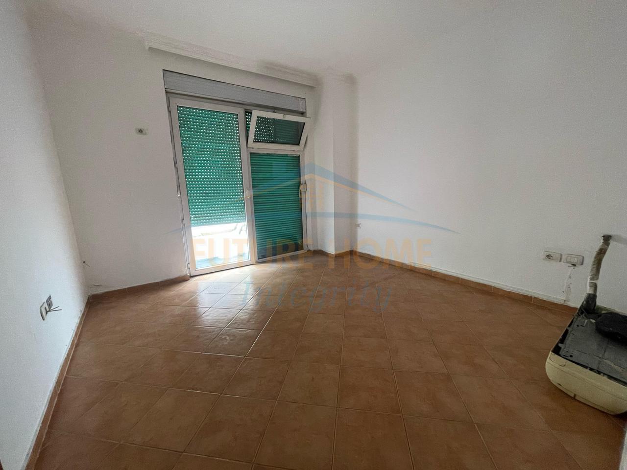 Qera, Apartament 2+1+2, Rruga e Elbasanit, Tiranë.