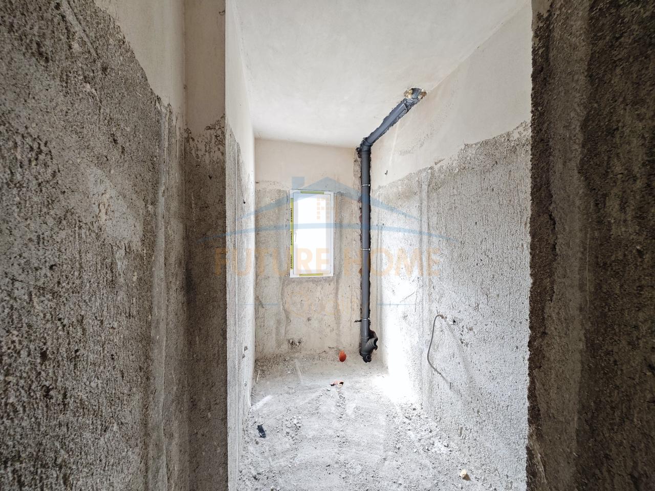 For sale, Villa, Golem.