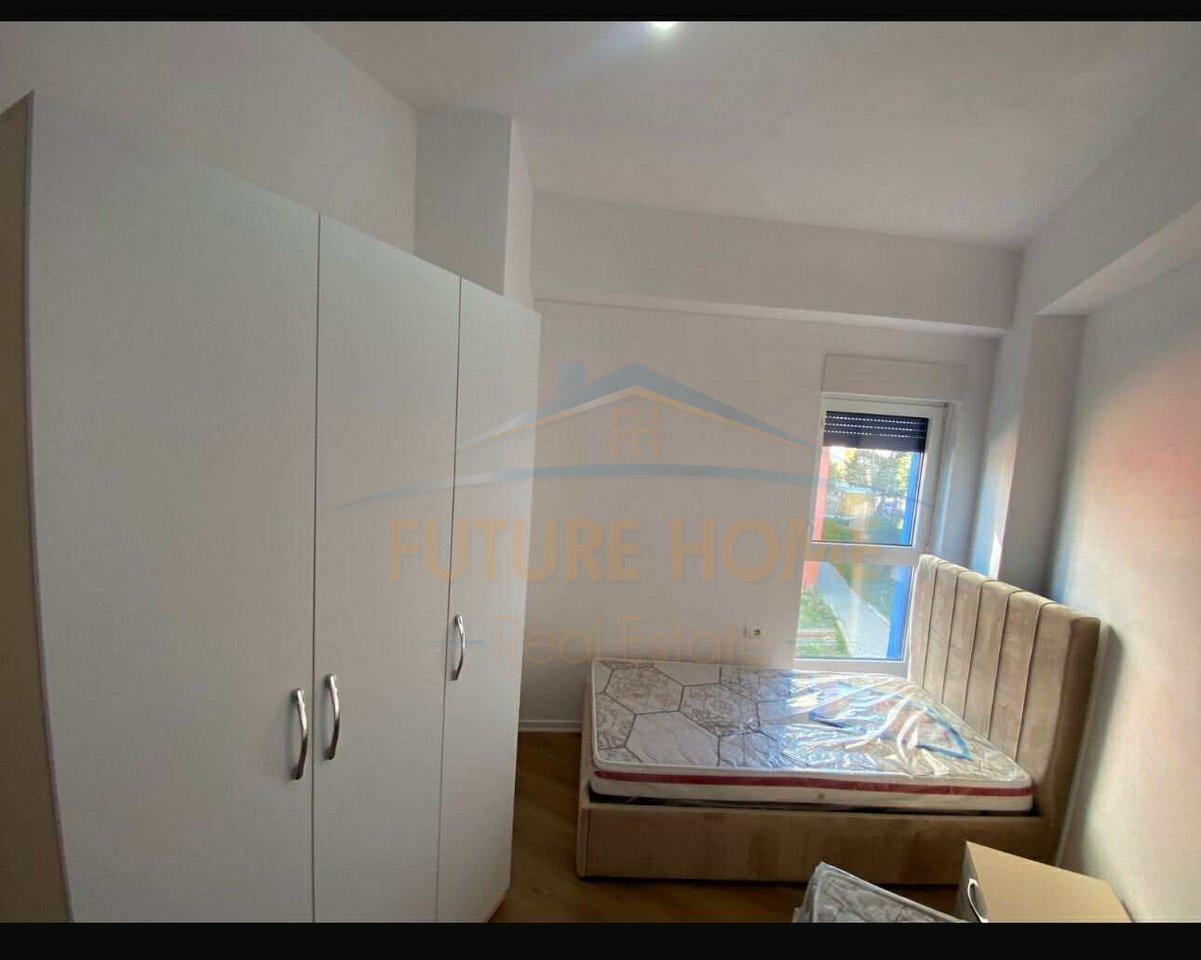 Shitet, Apartament 2+1, Ali Demi, Tiranë.