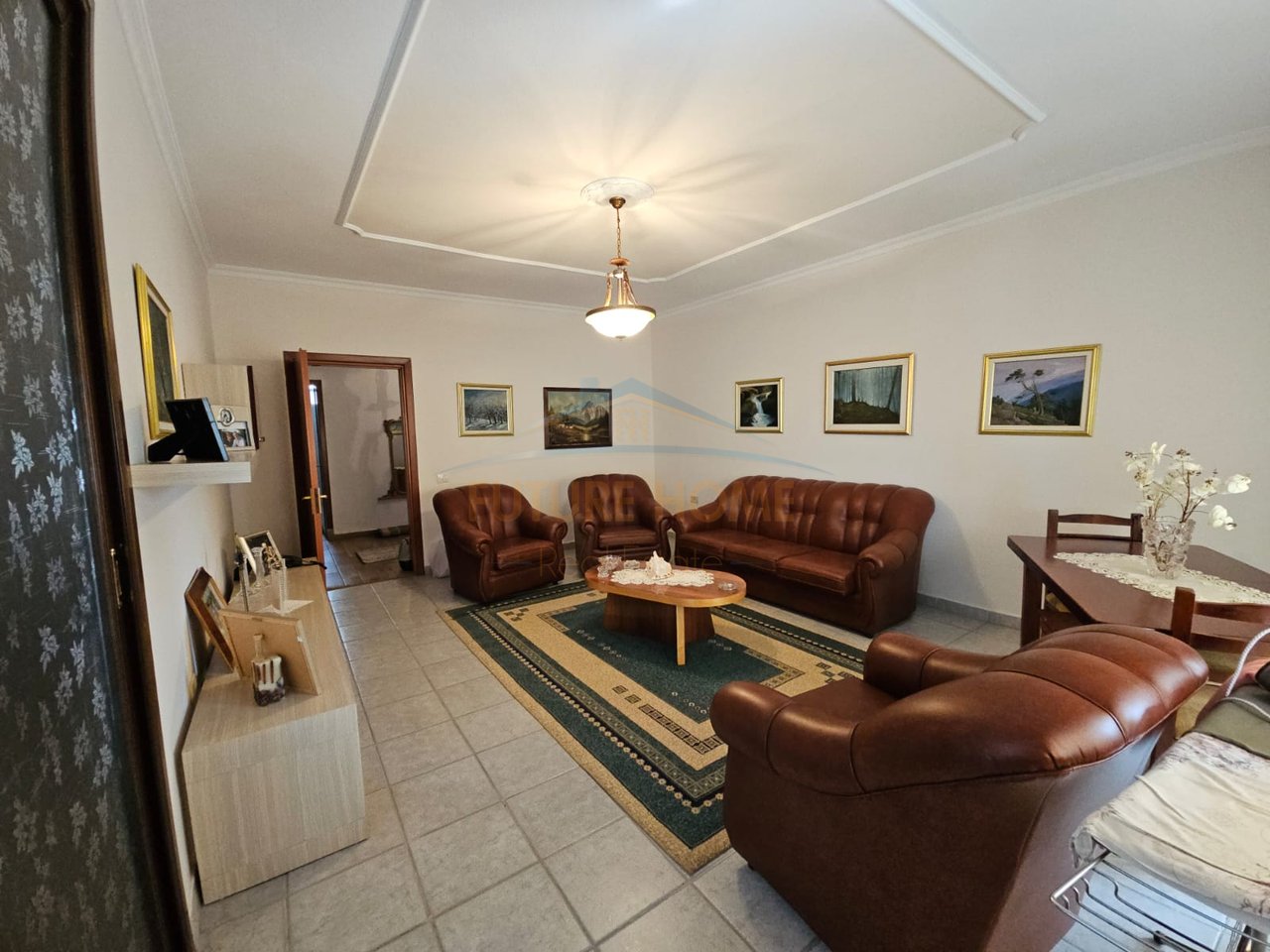 For rent, 3+1 Apartment, Fortuzi Street, Tirana.