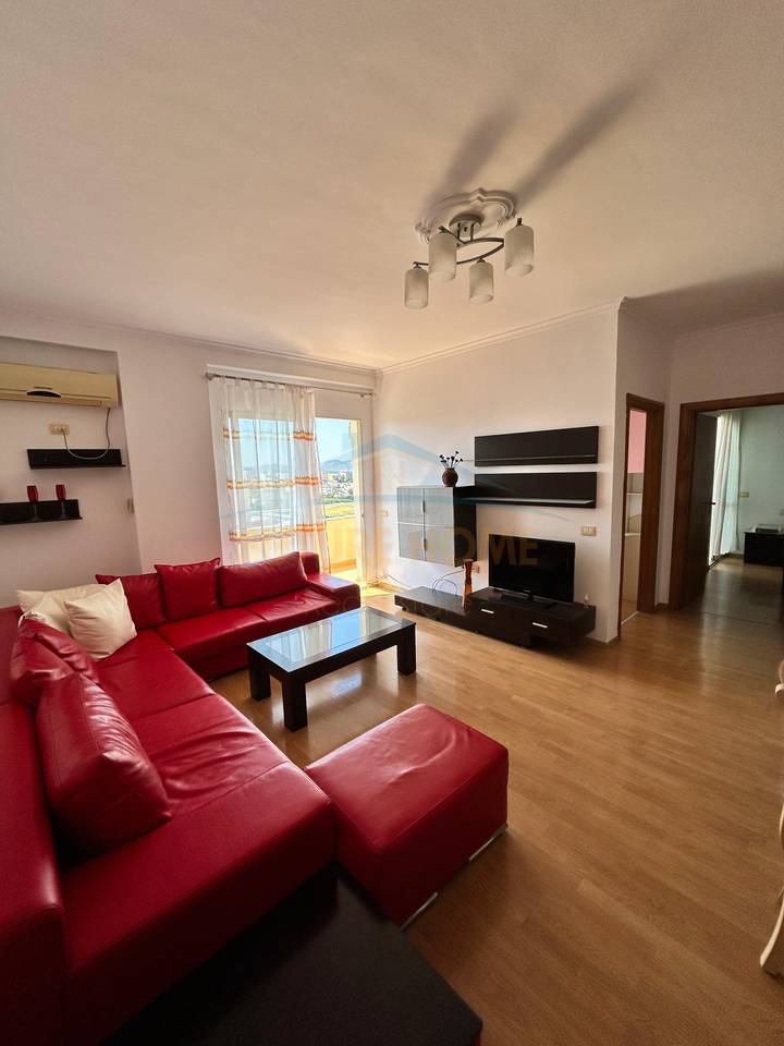 Qera, Apartament 2+1+2, Fresku, Tirane