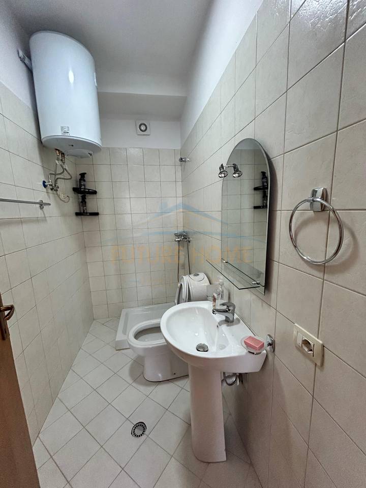 Qera, Apartament 2+1+2, Fresku, Tirane