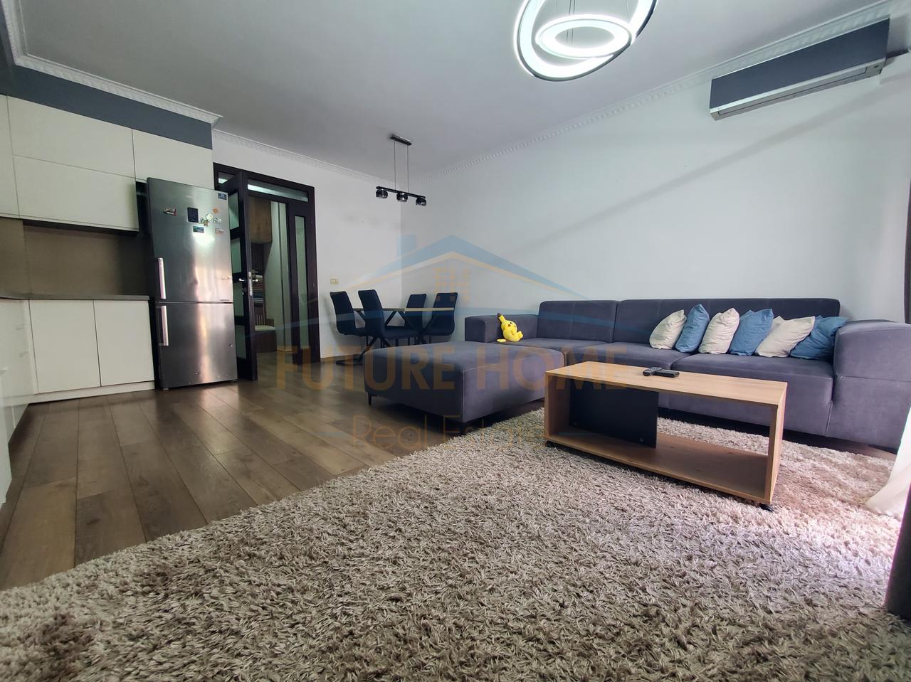 For rent, 2+1+2 Apartment, Fresku, Tirana
