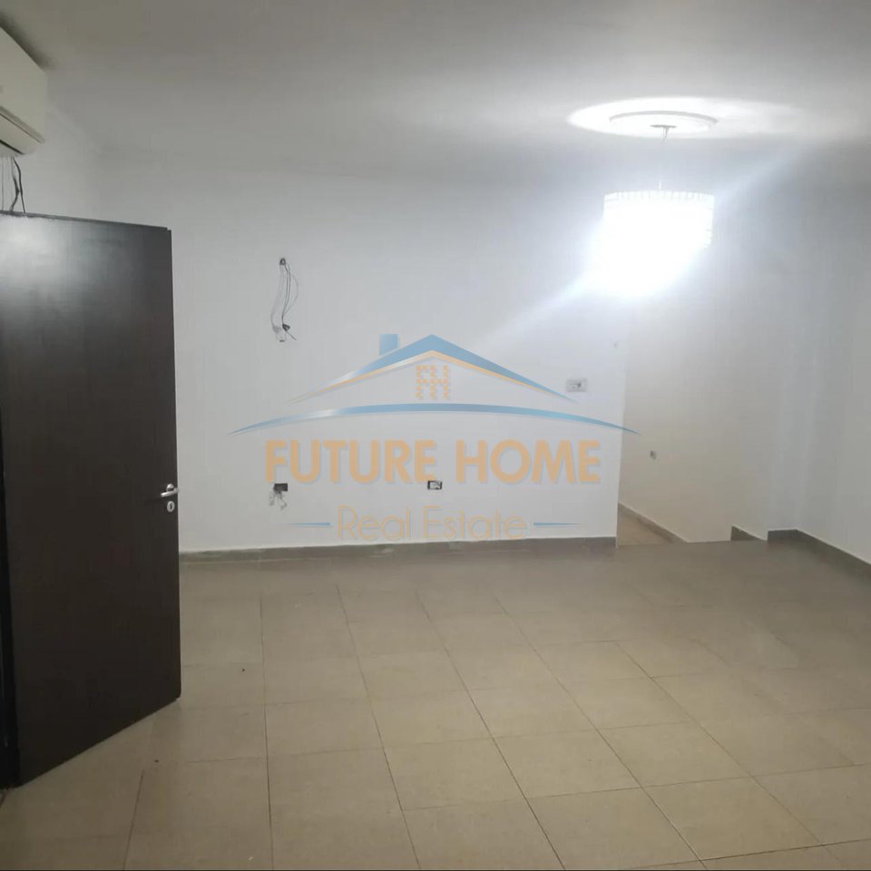 Qira, Ambiente d'Ufficio, Asilo Nido 1 Maggio