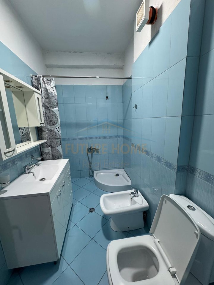 Rent, Apartment 2+1+2, Fresh, Tirana.