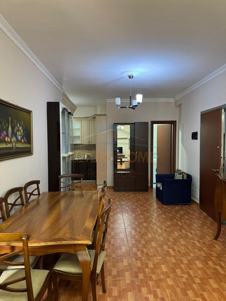 Rent, Apartment 2+1+2, Fresh, Tirana.