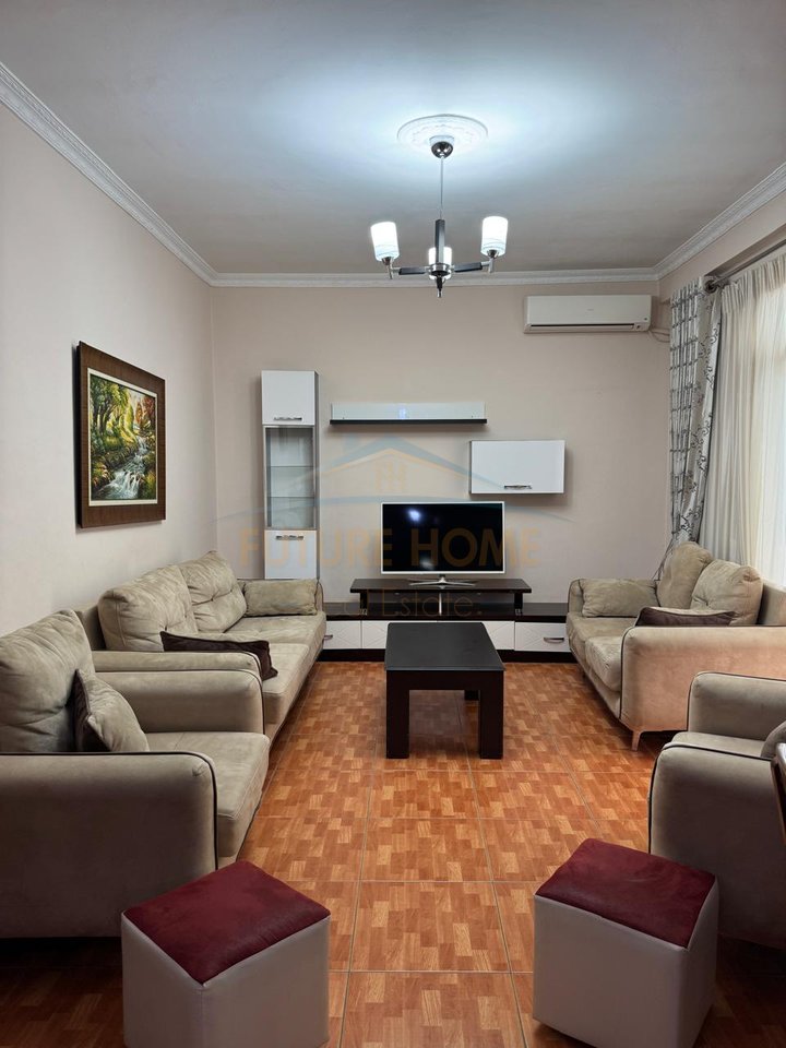 Rent, Apartment 2+1+2, Fresh, Tirana.