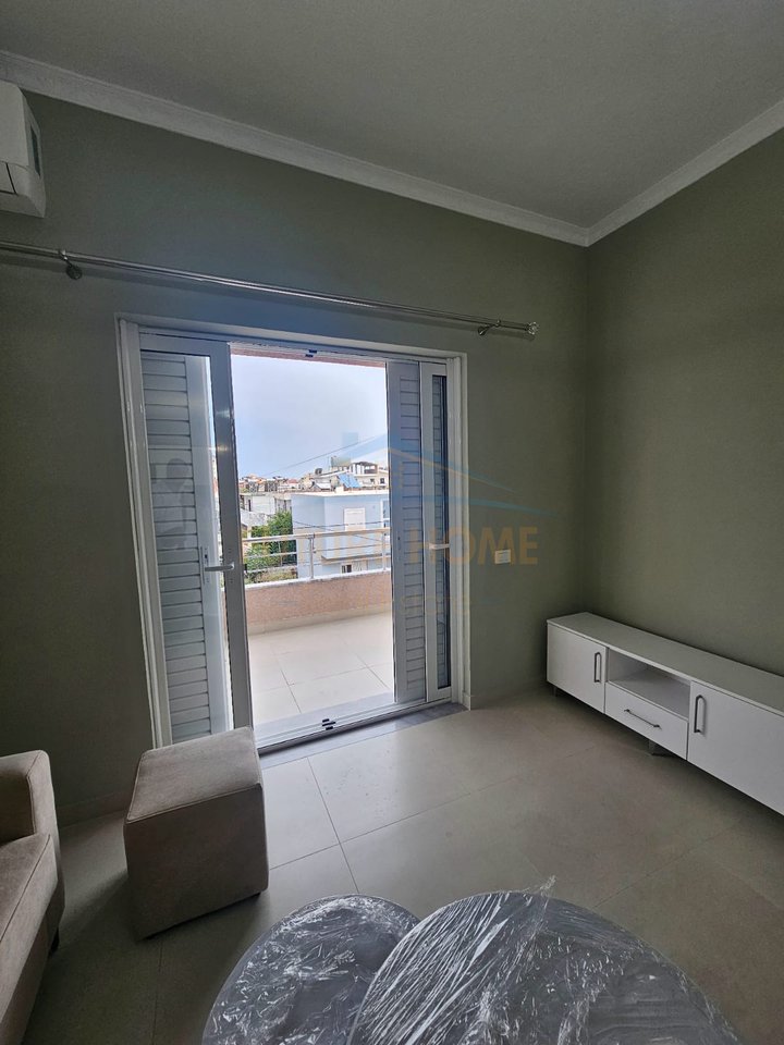 Për Qira, Apartament 2+1+3, Ish Kenet, Durres.