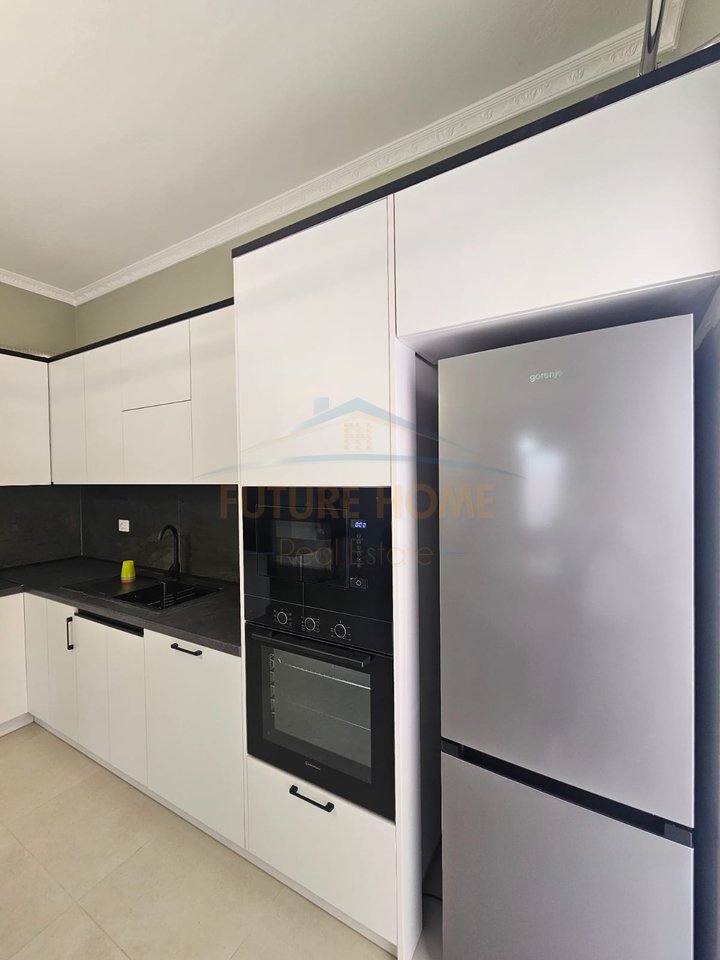 Për Qira, Apartament 2+1+3, Ish Kenet, Durres.