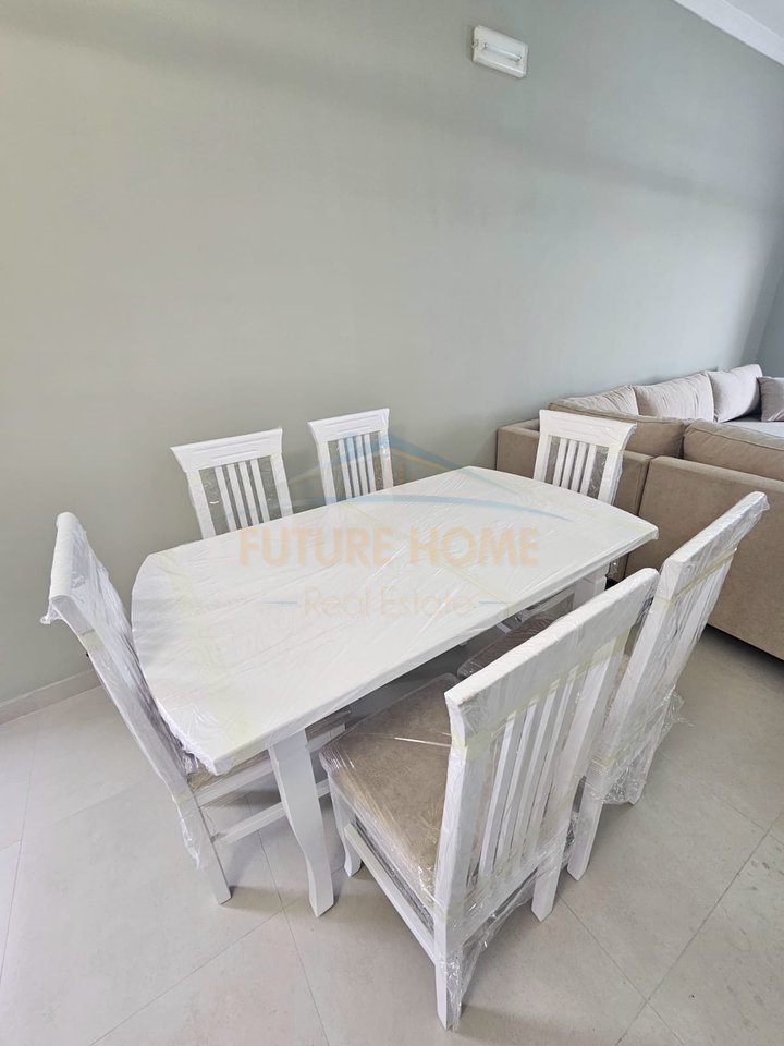 Për Qira, Apartament 2+1+3, Ish Kenet, Durres.