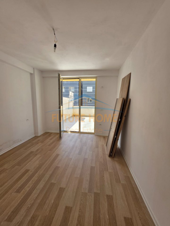 In vendita, Appartamento 2+1+2, Complesso Tom Doshi, Shkoze