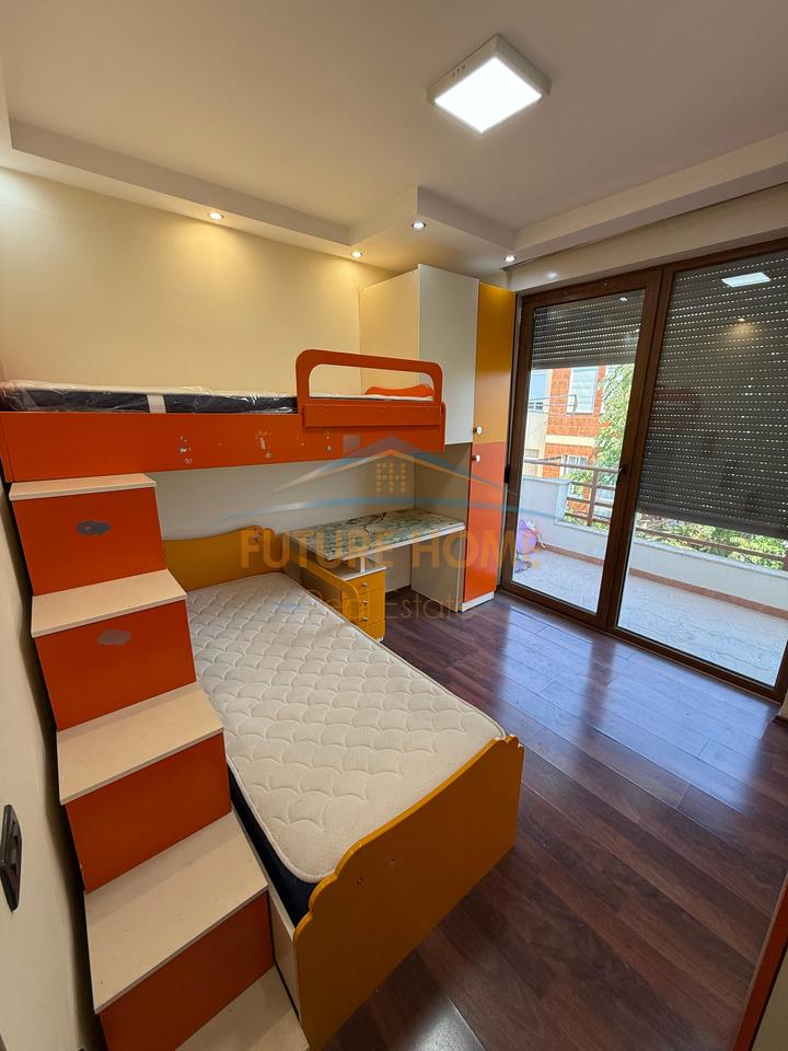Qera, Apartament 2+1+Parkim , Kodra Diellit , Tiranë.