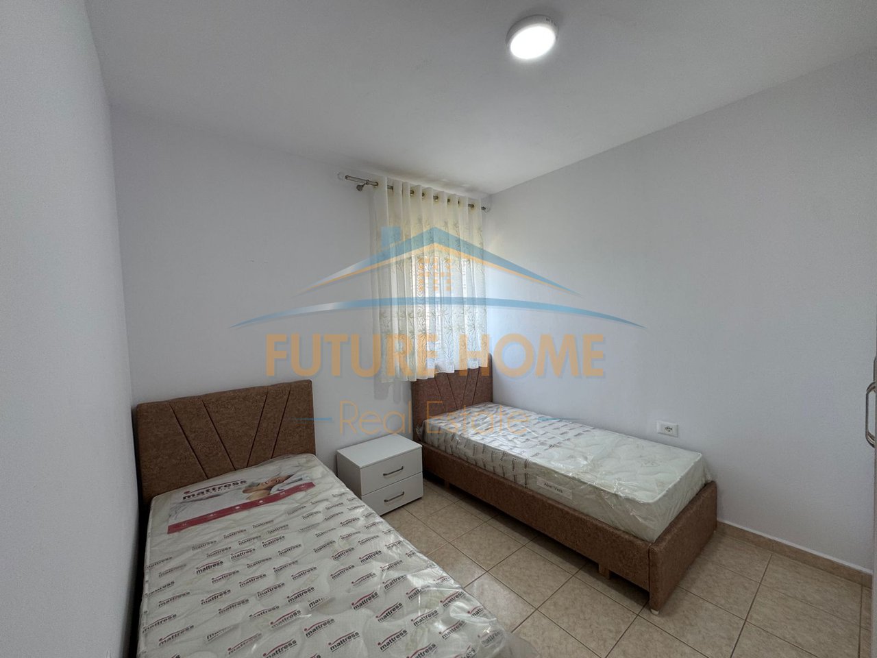 Qera, Apartament 2+1+Depo, Ish Fusha e Aviacionit, Tirane!