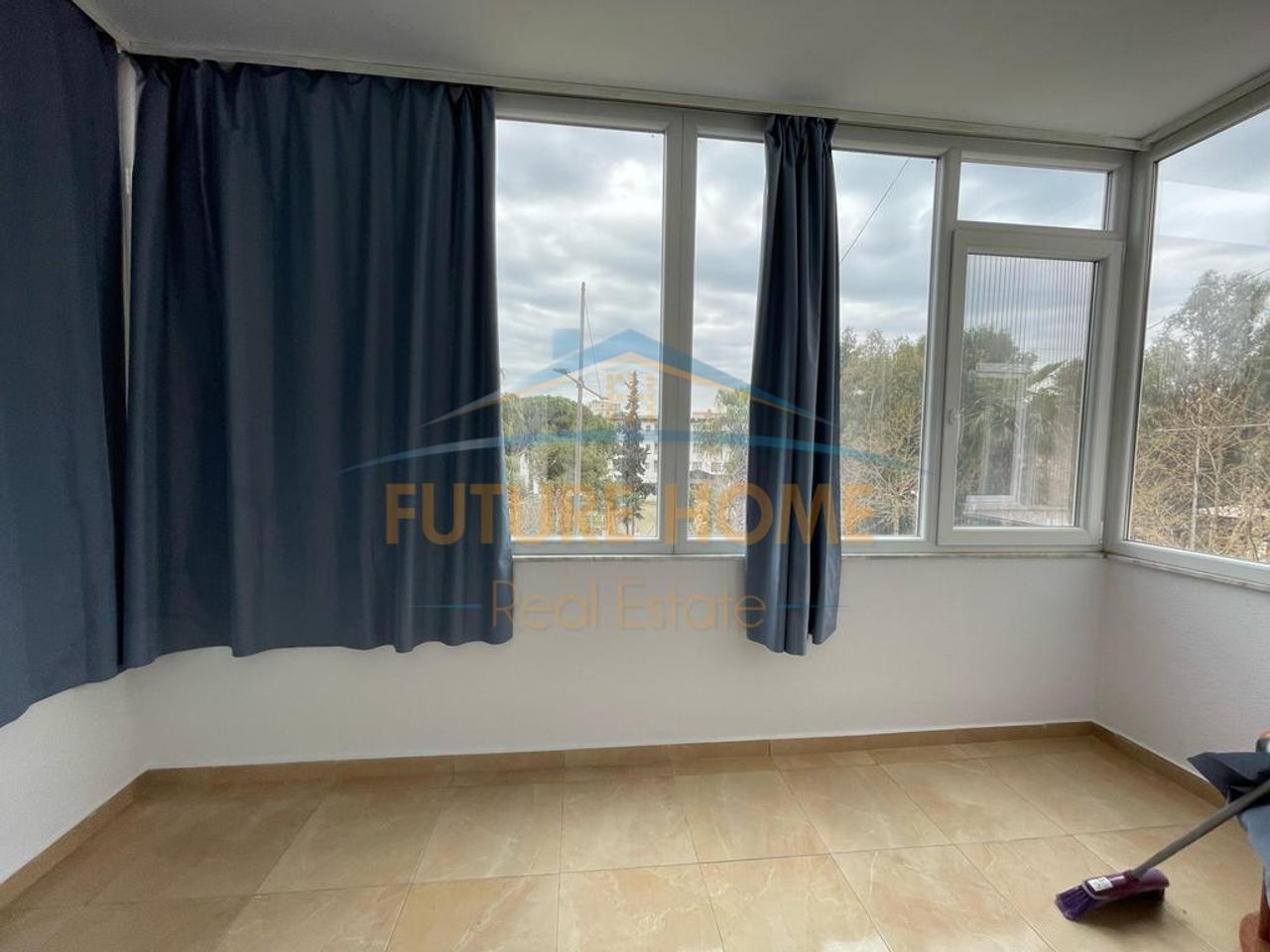 In vendita, Appartamento 1+1, Spiaggia Iliria, Durazzo