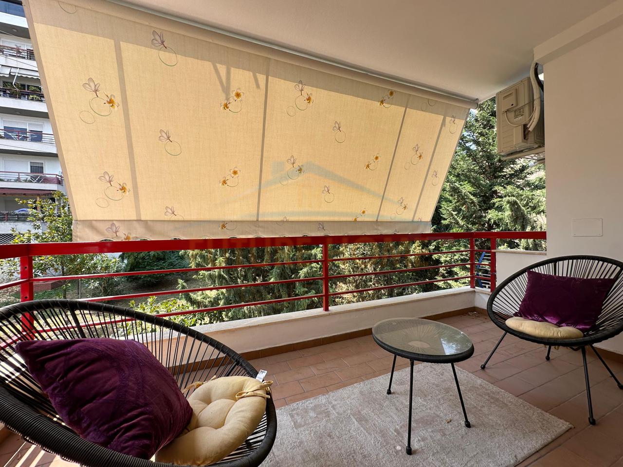 Shitet, Apartament 2+1+2, Liqeni i Thate, Tirane.