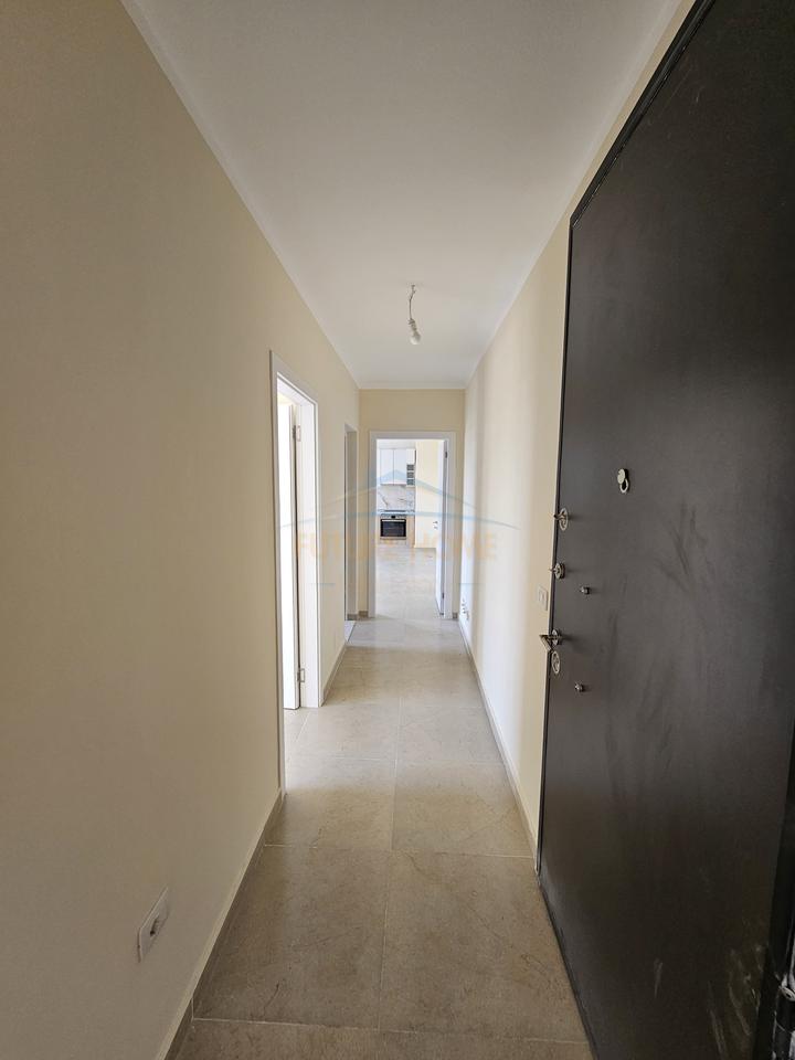 Affitto, Appartamento 2+1, Via 5 Maj, Tirana.