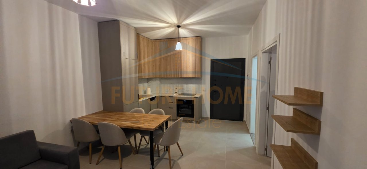 Shitet, Apartament 1+1, Golem, Durrës.