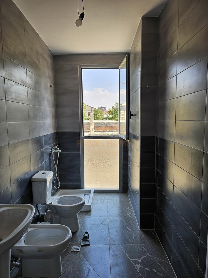 Rent, Apartment 2+1, 5th May Street, Tirana.