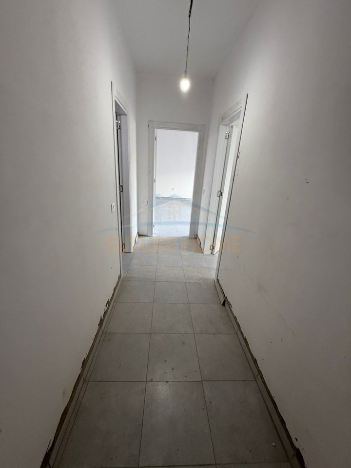 Shitet, Apartament 2+1, Relux Residence, Shkozë