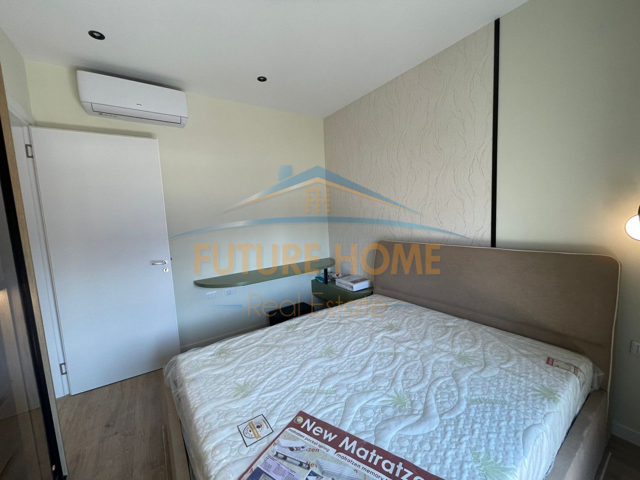 In affitto, appartamento 1+1 + posto auto, New Boulevard, Tirana.