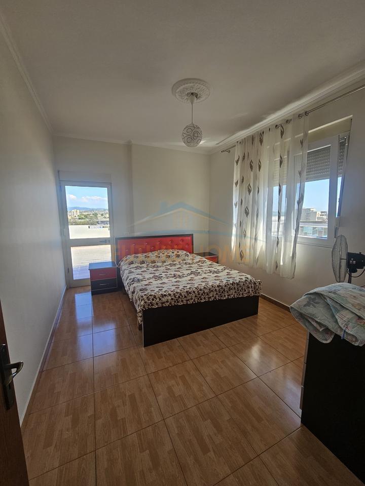 In vendita, appartamento 2+1 con veranda, Ponte Dajlan, Durazzo.
