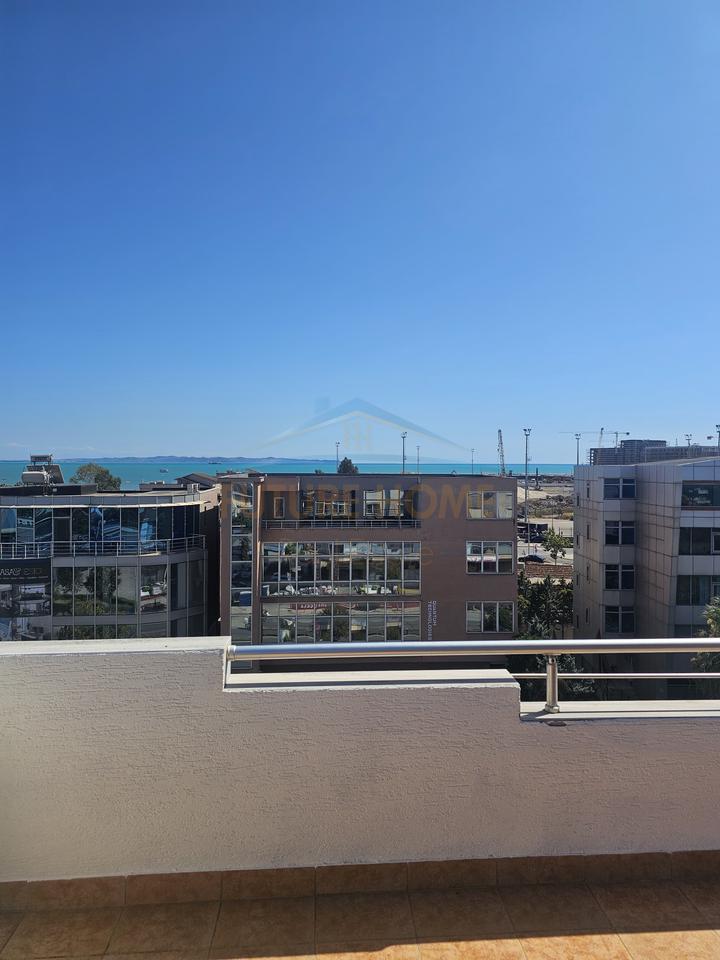 In vendita, appartamento 2+1 con veranda, Ponte Dajlan, Durazzo.