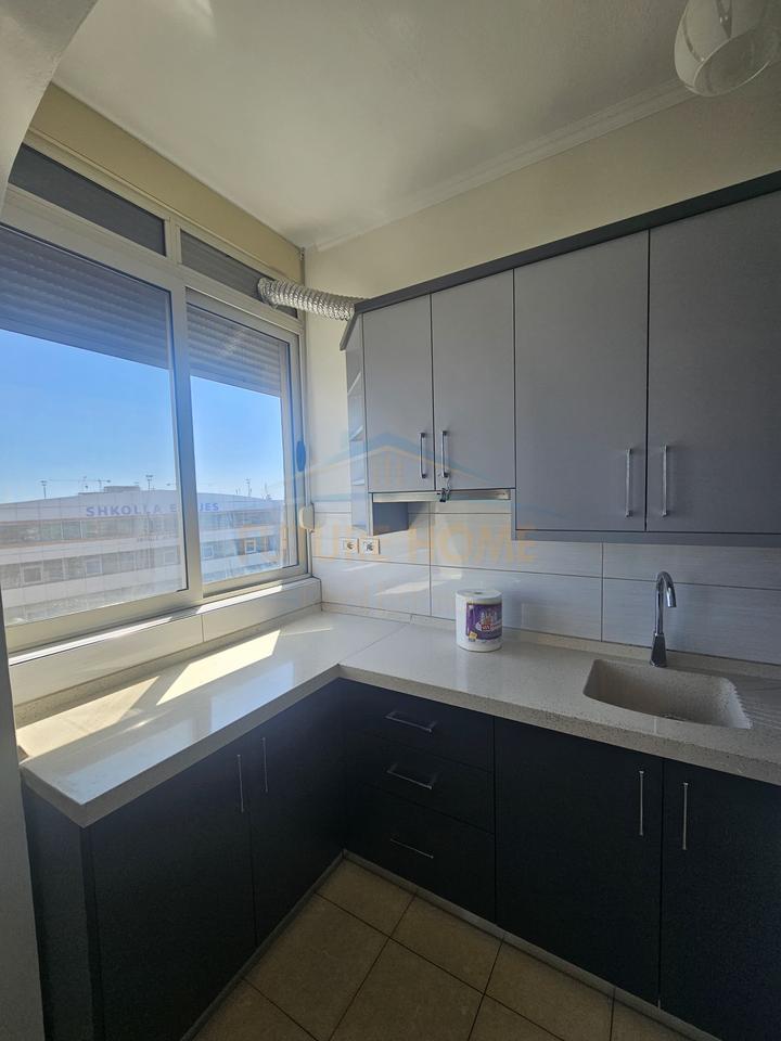 In vendita, appartamento 2+1 con veranda, Ponte Dajlan, Durazzo.