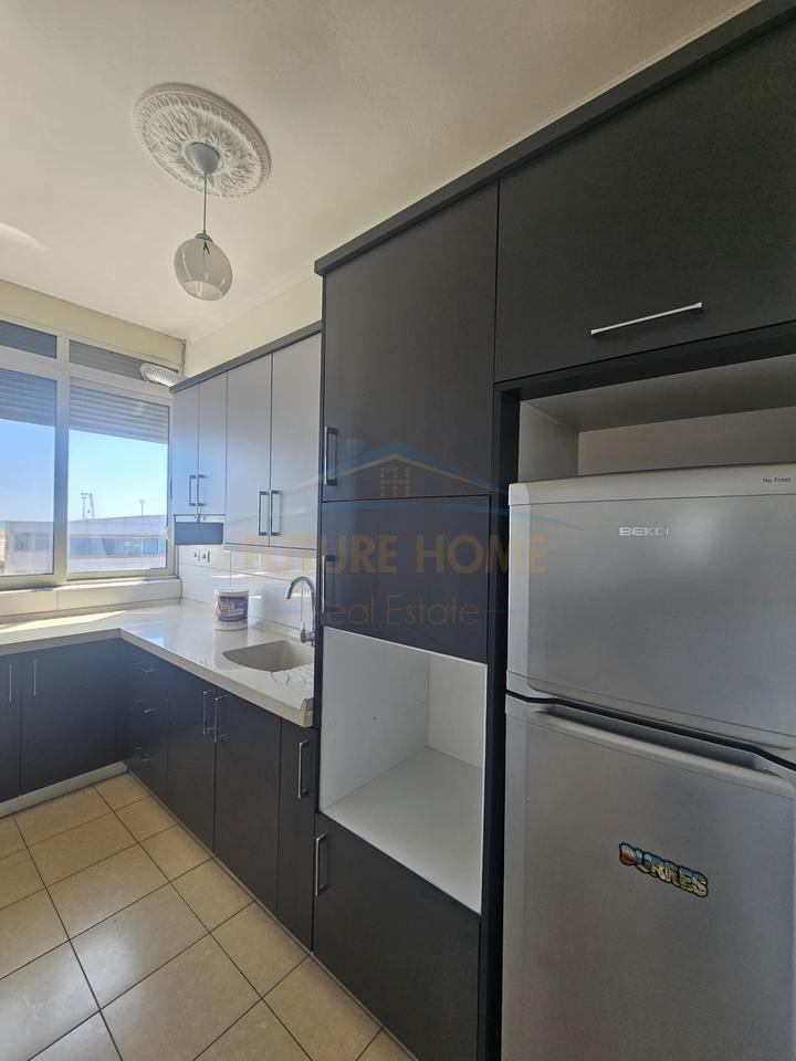 In vendita, appartamento 2+1 con veranda, Ponte Dajlan, Durazzo.