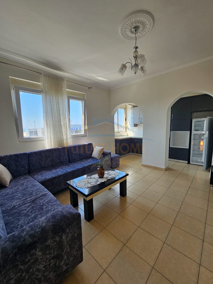 In vendita, appartamento 2+1 con veranda, Ponte Dajlan, Durazzo.