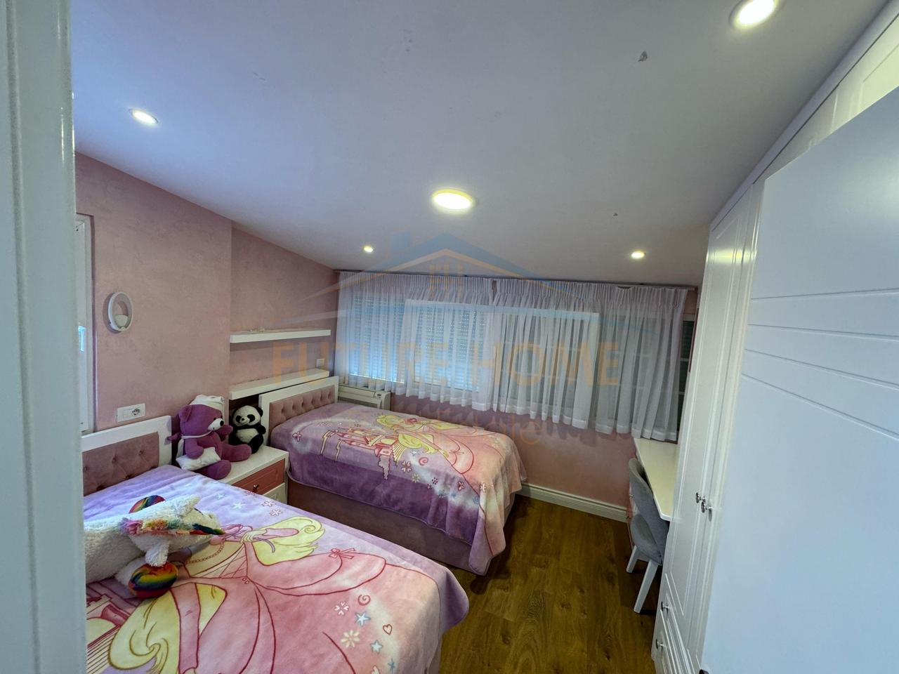 Qera, Apartament 3+1, Fresku, Tirane.