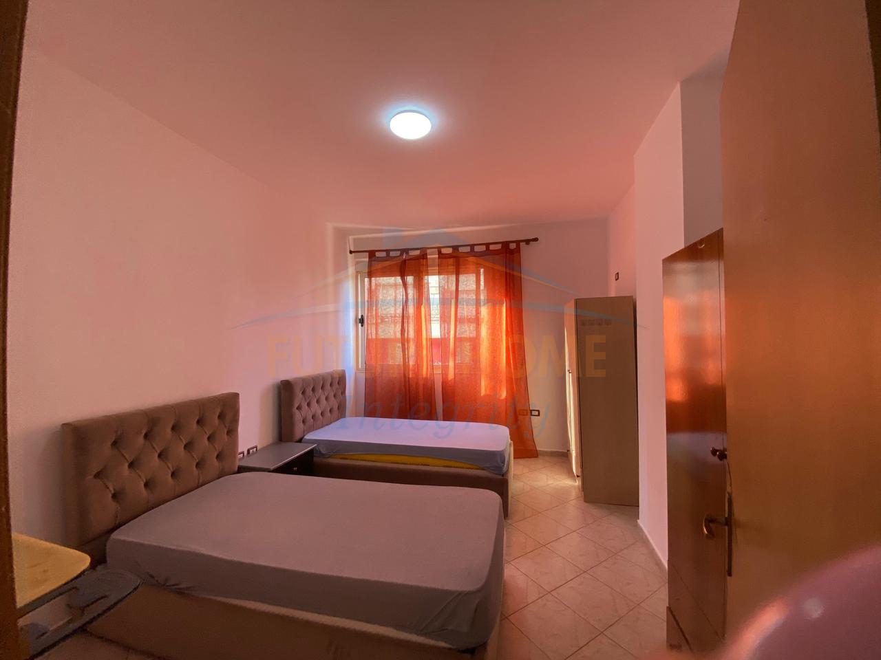 Affitto, Appartamento 3+1+2, Fresku, Tirana.
