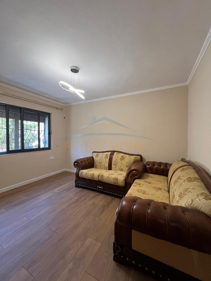 For sale, 2+1 Apartment, Oxhaku, Tirana.