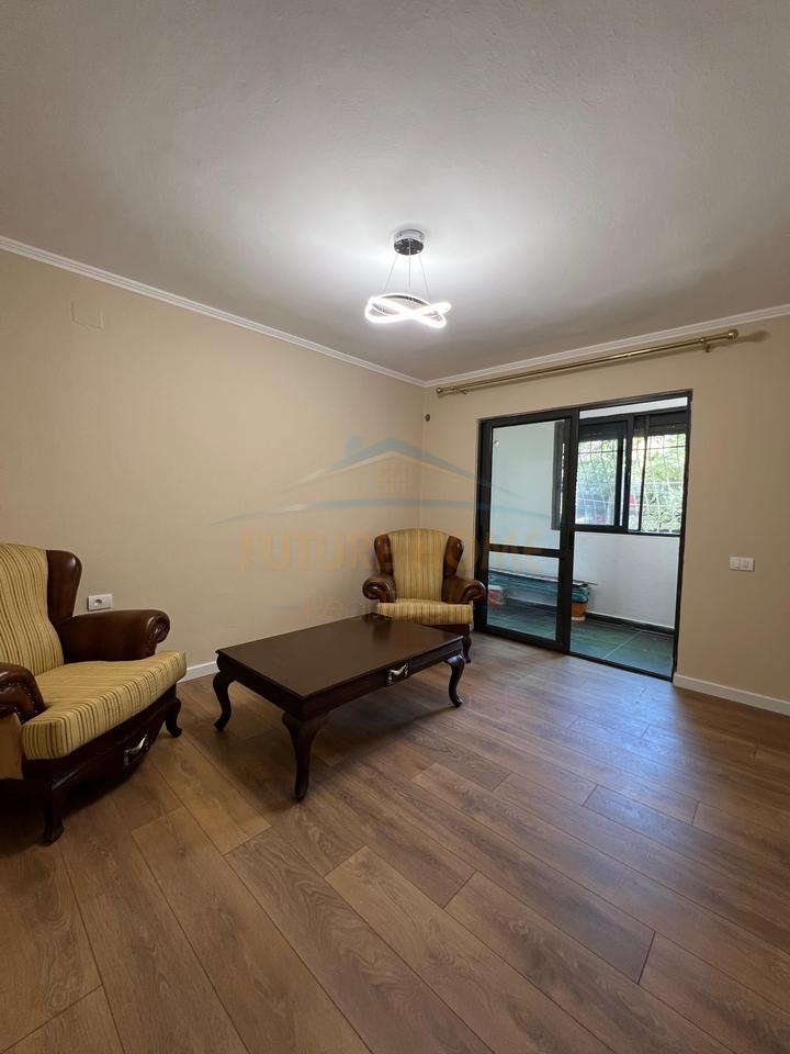 For sale, 2+1 Apartment, Oxhaku, Tirana.