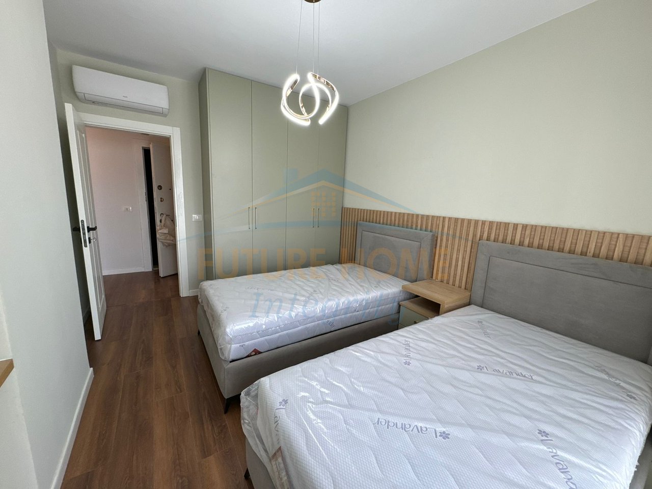 Rent, Apartment 2+1, Red School, Tirana.