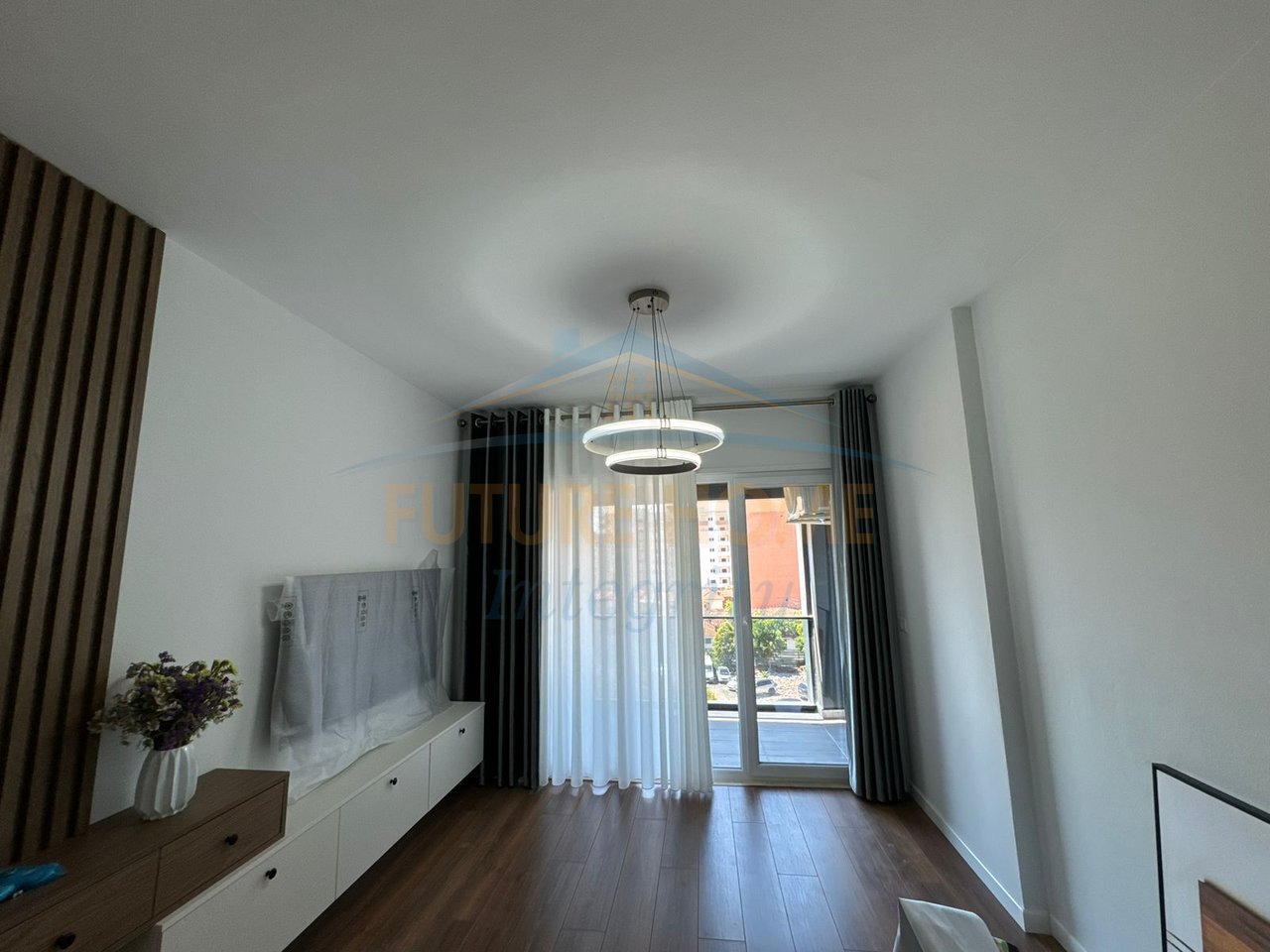 Rent, Apartment 2+1, Red School, Tirana.