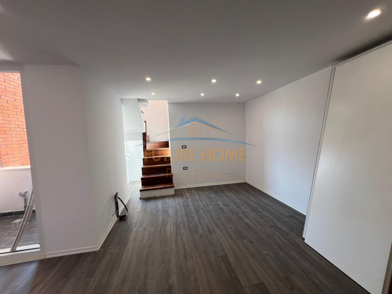 Shitet Dublex , Kompleksi Golden Park 3,Tirane