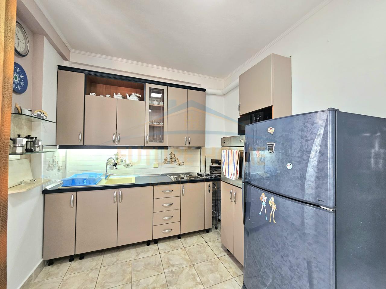 For rent, 2+1 Apartment, Elbasan Street, Tirana.