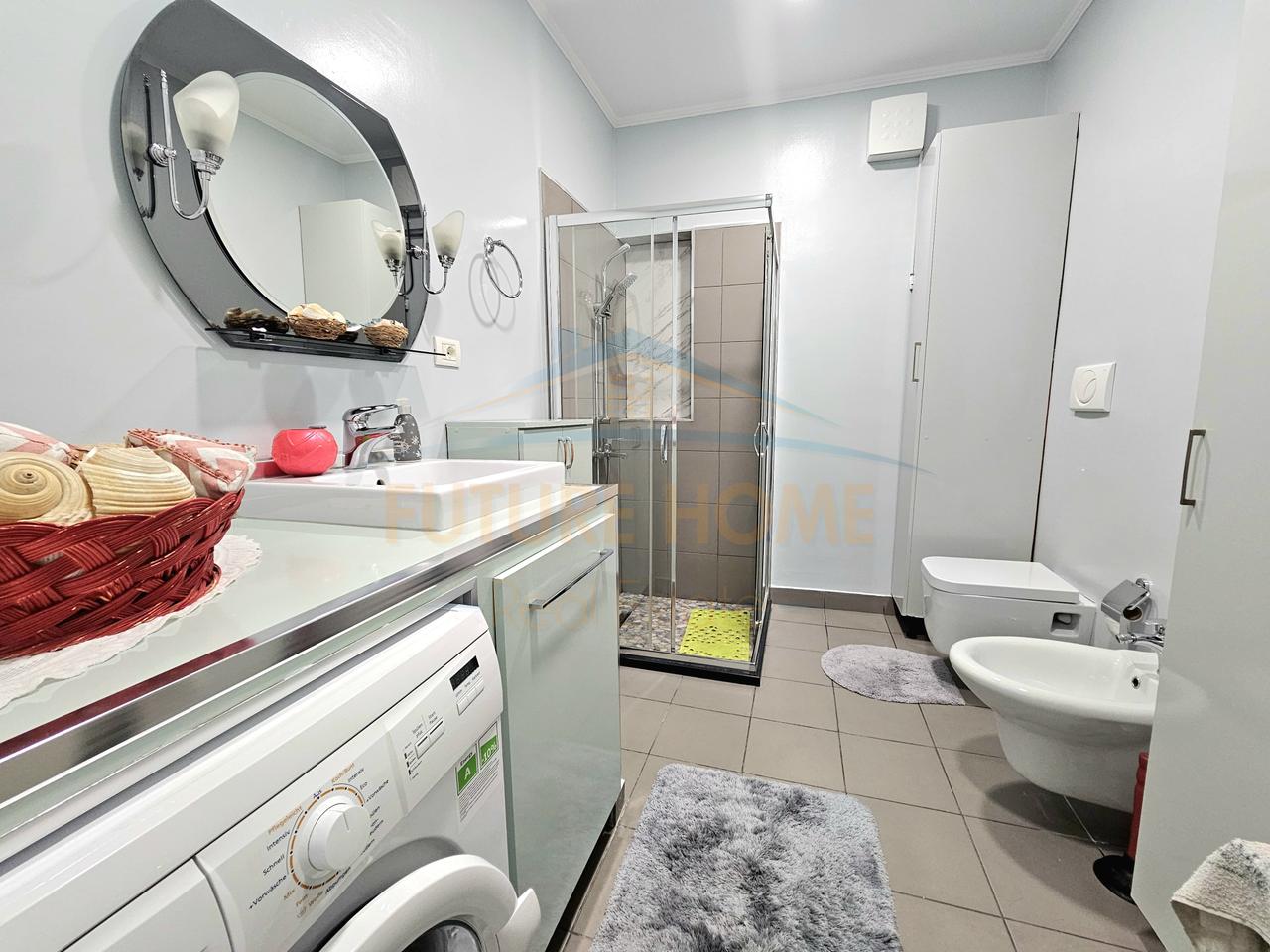 For rent, 2+1 Apartment, Elbasan Street, Tirana.