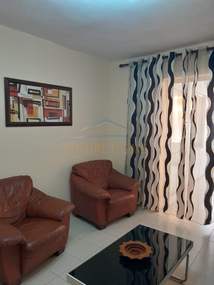 For sale, 2+1 Apartment, Near the Stadium, Durres