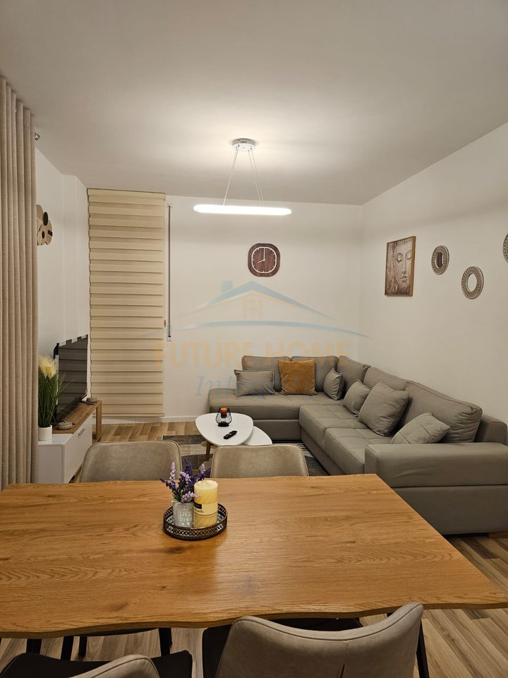 For rent, Apartment 2+1+2+Parking space for offices, Tregu Elektrik, Tirana.