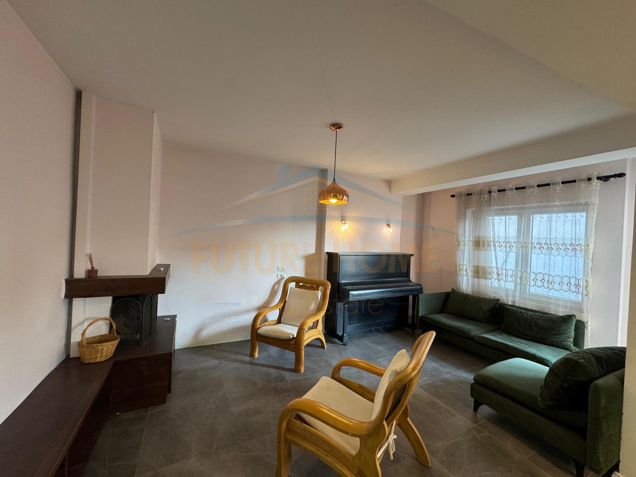 In vendita, Duplex 2+1, Ex Regione, Durazzo