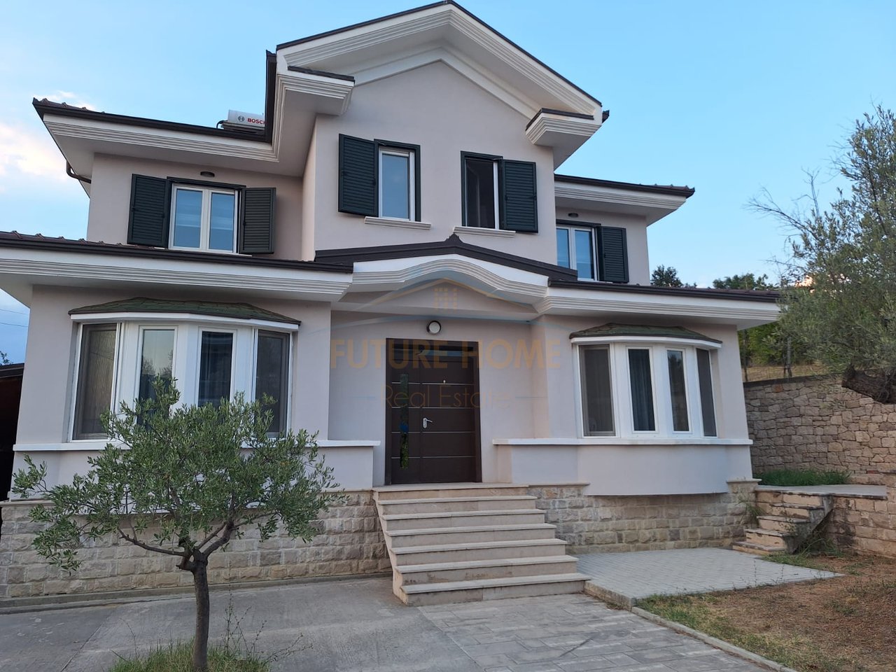 For sale, 2-story villa, Mullet