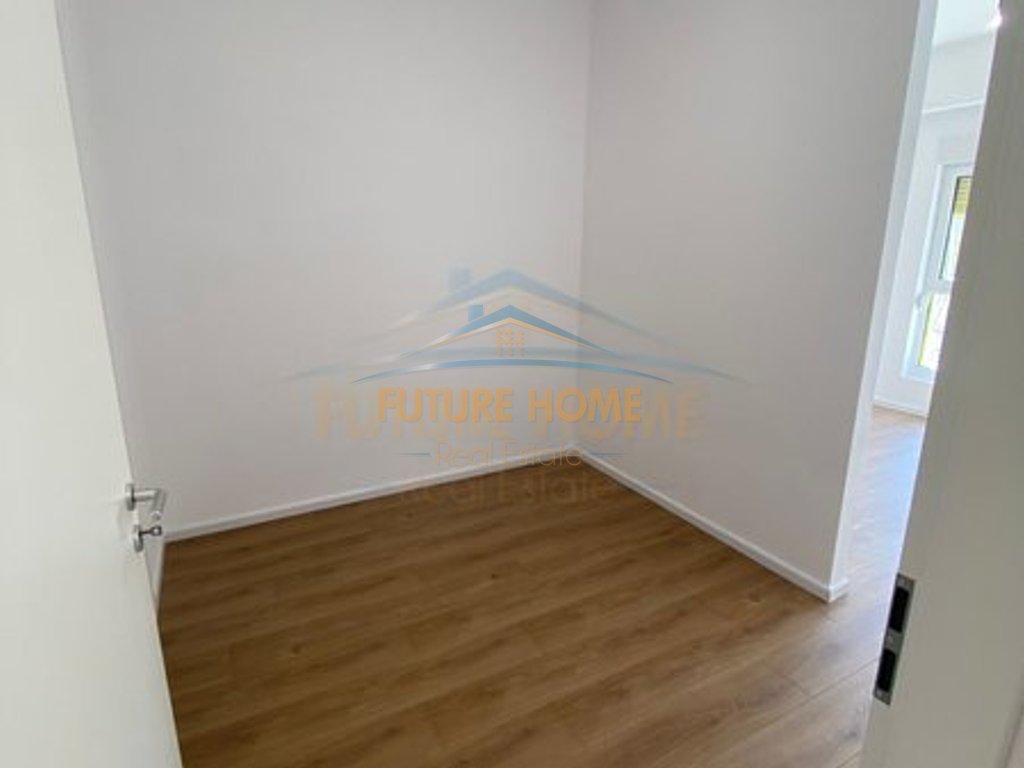 For sale, Apartment 2+1+2, Kaimi Residence, Alidemi, Tirana.