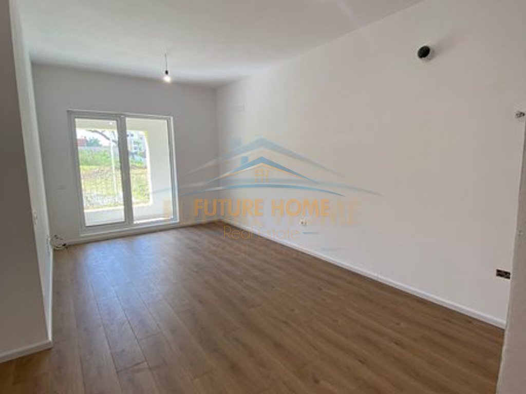 For sale, Apartment 2+1+2, Kaimi Residence, Alidemi, Tirana.