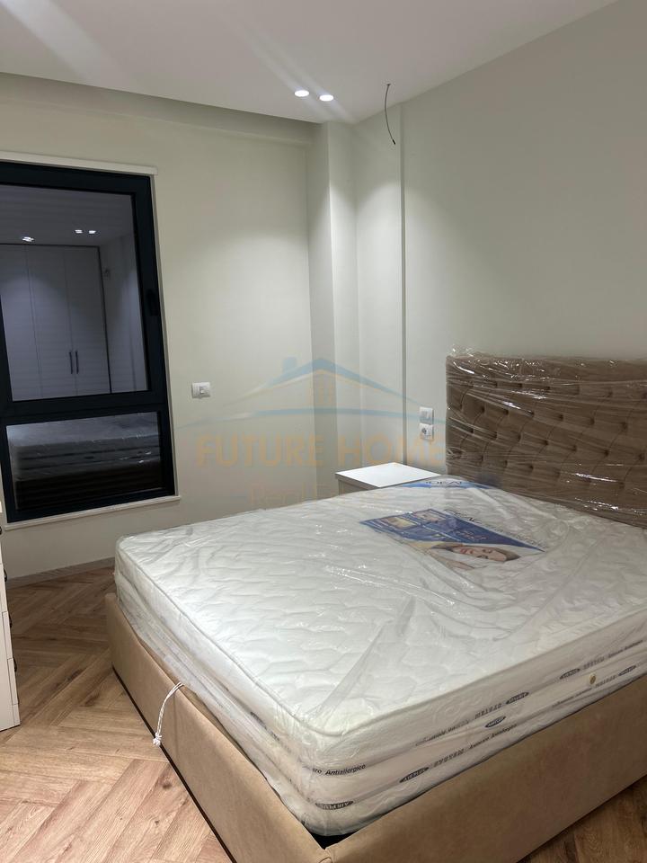 Affitto, Appartamento 2+1+2+ Posto Auto, Porcelan, Tirana.