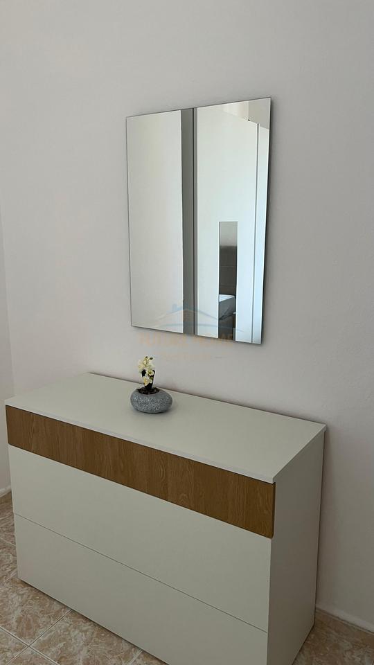 Qera, Apartament 1+1, Zogu i Zi, Tiranë