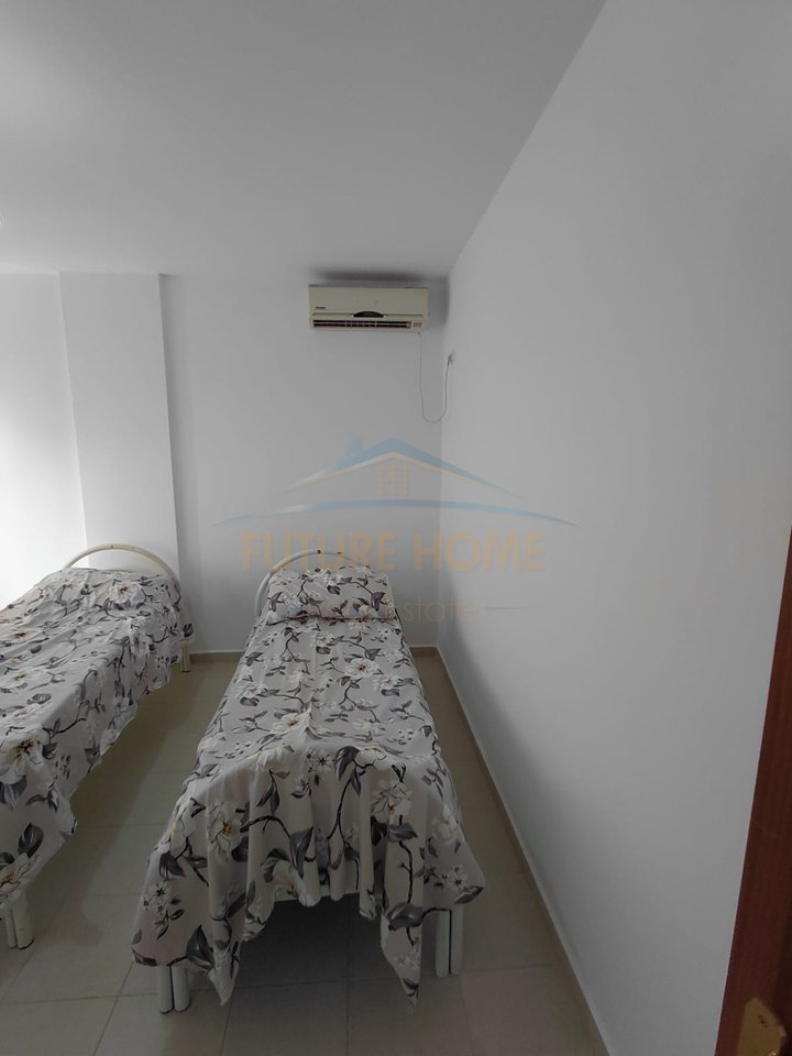 Qira, Appartamento 2+1+2 Balconi, Complesso "Freskia", Golem
