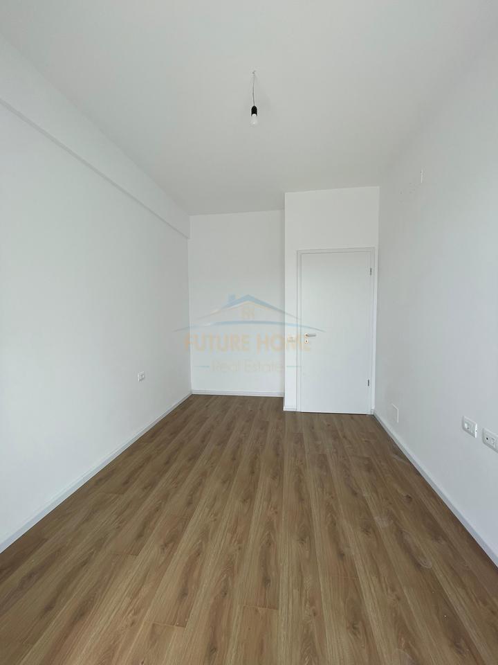 Shitet, Apartament 1+1, Residenca Oxa, Fresk