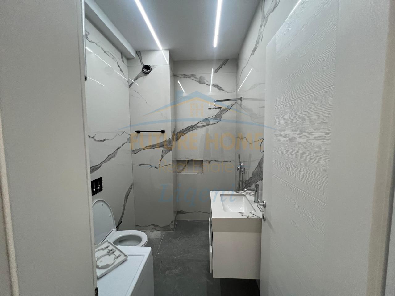 Qera, Apartamenti 2+1+Post Parkimi, Liqeni i Thate, Tiranë.
